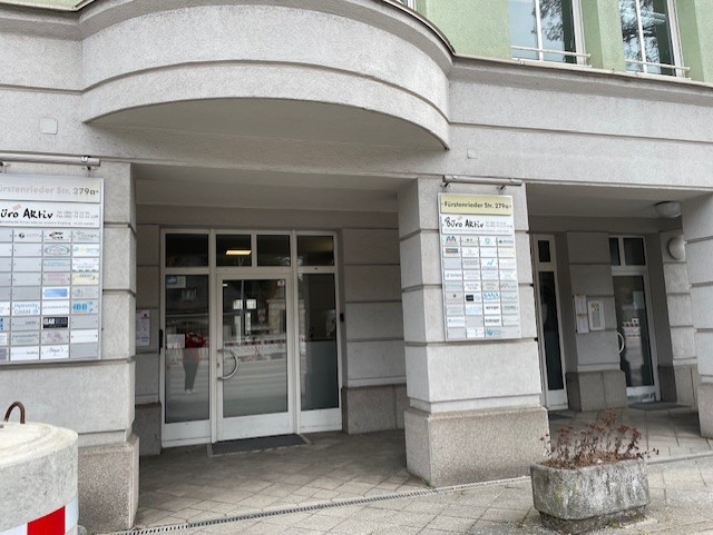 Eingang der EUTB-Beratungsstelle Waldfriedhof, Fürstenrieder Straße 279a in München